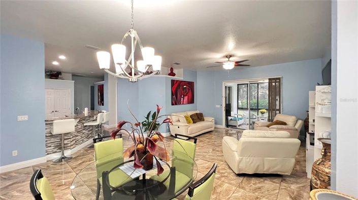 Image No.11-Propriété de 4 chambres à vendre à Kissimmee