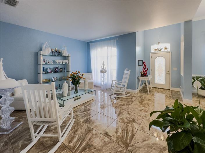 Image No.2-Propriété de 4 chambres à vendre à Kissimmee