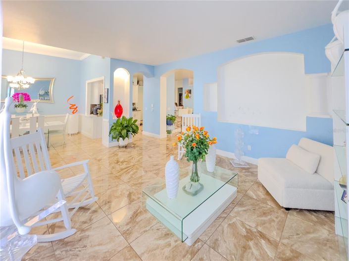 Image No.5-Propriété de 4 chambres à vendre à Kissimmee