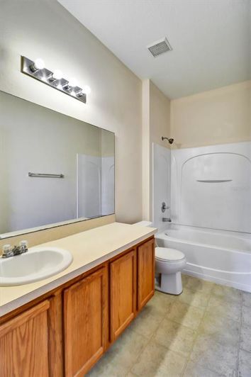 Image No.14-4 Bed Property for sale