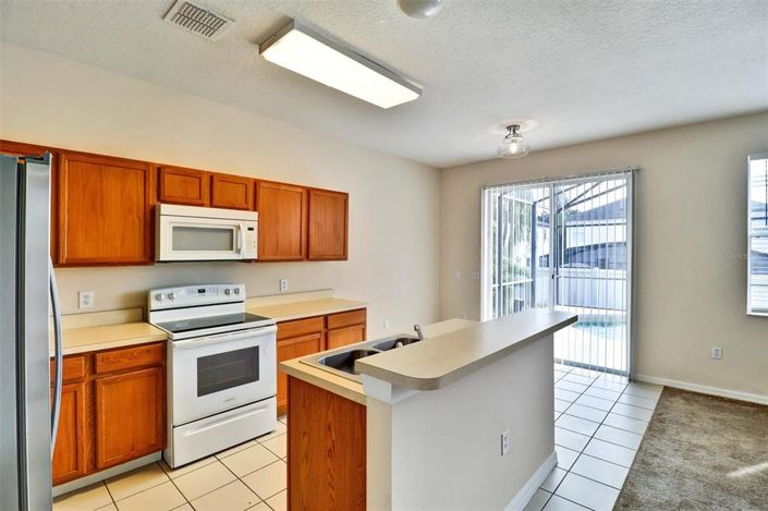 Image No.3-4 Bed Property for sale