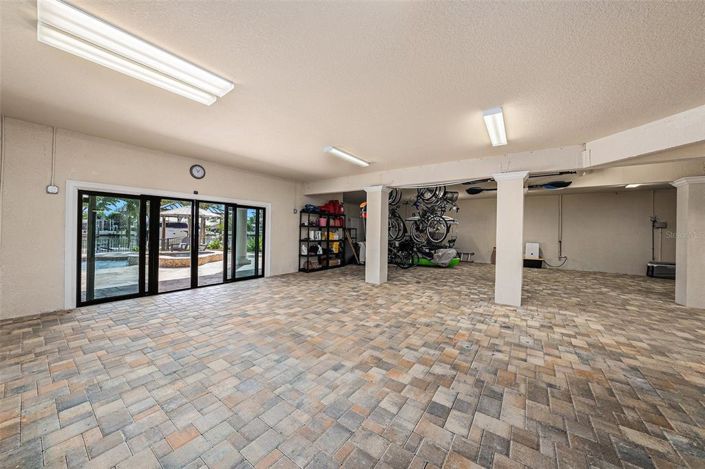 Image No.46-3 Bed Property for sale