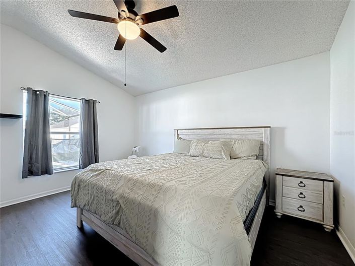 Image No.14-3 Bed Property for sale