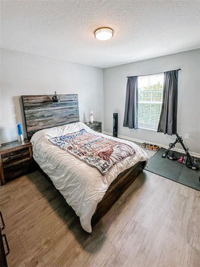 Image No.9-3 Bed Property for sale