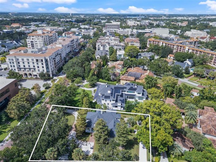 Image No.30-5 Bed Property for sale