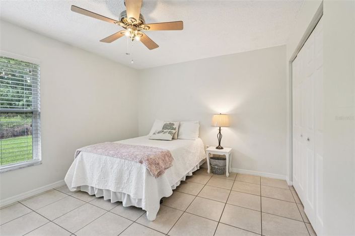 Image No.11-3 Bed Property for sale