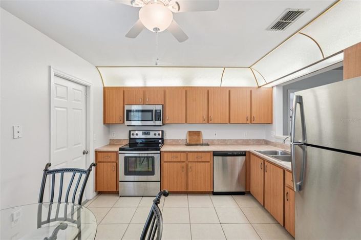 Image No.4-3 Bed Property for sale