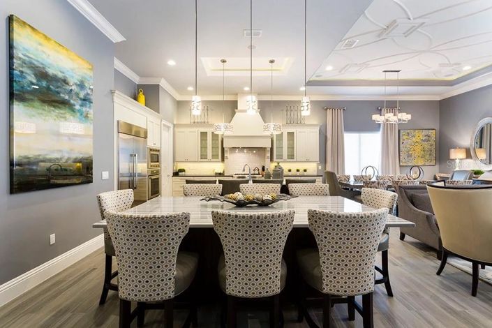 Image No.12-7 Bed Property for sale