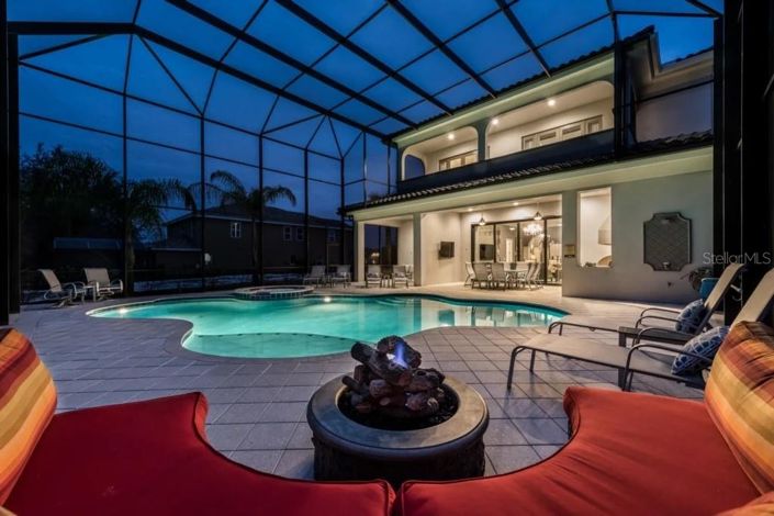 Image No.2-7 Bed Property for sale