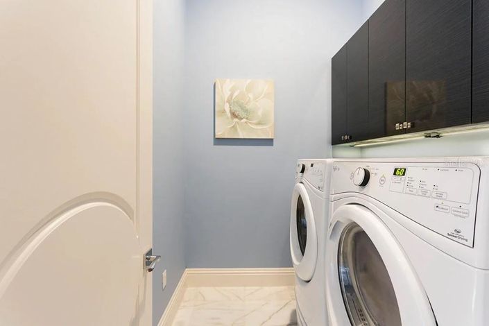 Image No.38-7 Bed Property for sale