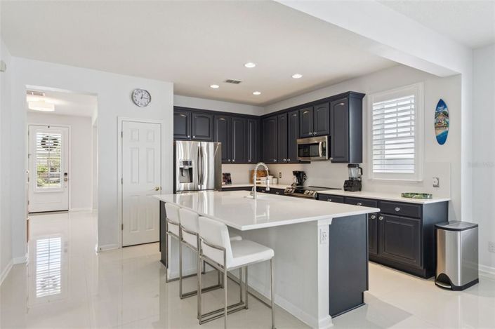 Image No.15-4 Bed Property for sale