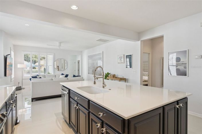 Image No.19-4 Bed Property for sale