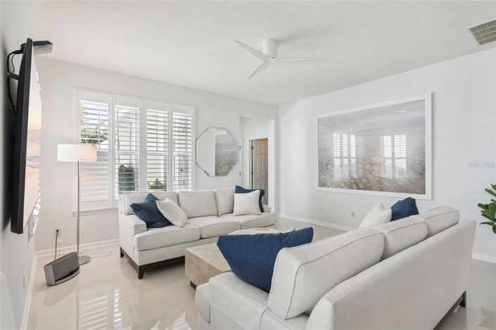 Image No.22-4 Bed Property for sale