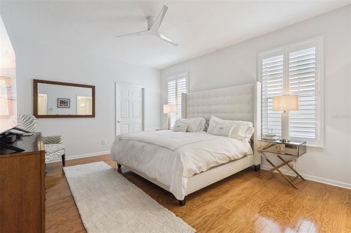 Image No.29-4 Bed Property for sale