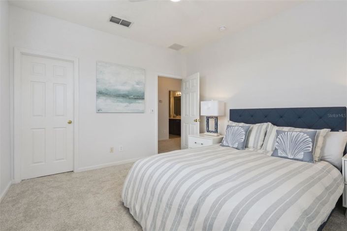 Image No.39-4 Bed Property for sale