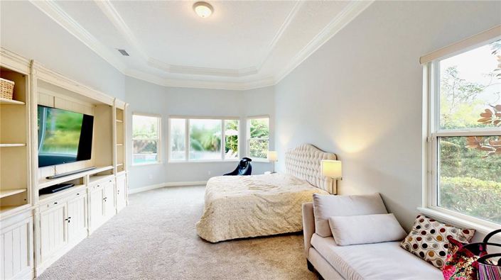 Image No.11-7 Bed Property for sale