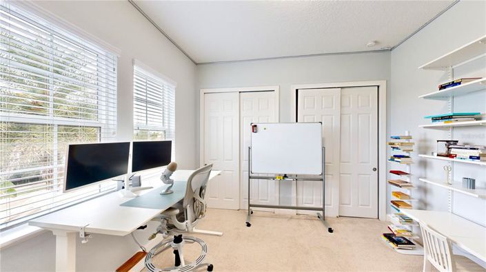 Image No.17-7 Bed Property for sale