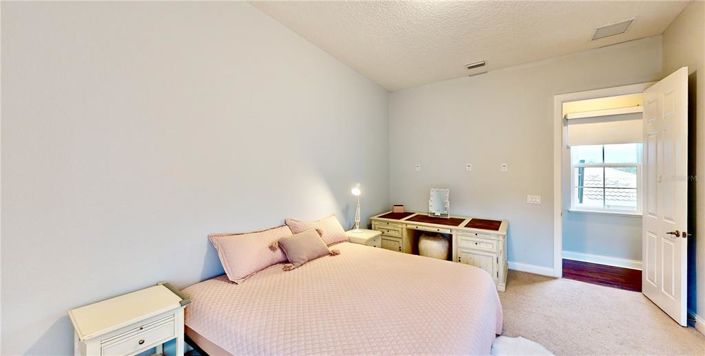 Image No.18-7 Bed Property for sale