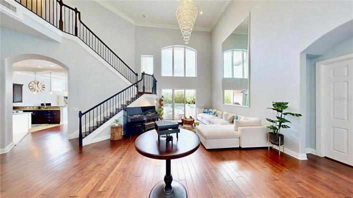 Image No.3-7 Bed Property for sale