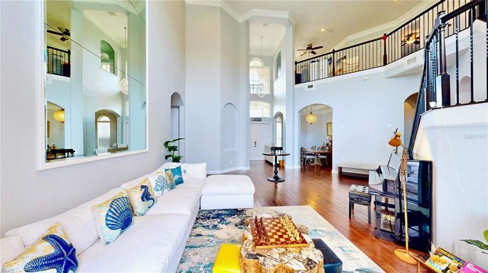 Image No.4-7 Bed Property for sale