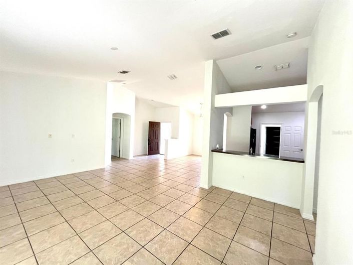 Image No.18-3 Bed Property for sale