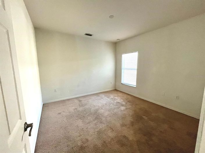 Image No.34-3 Bed Property for sale