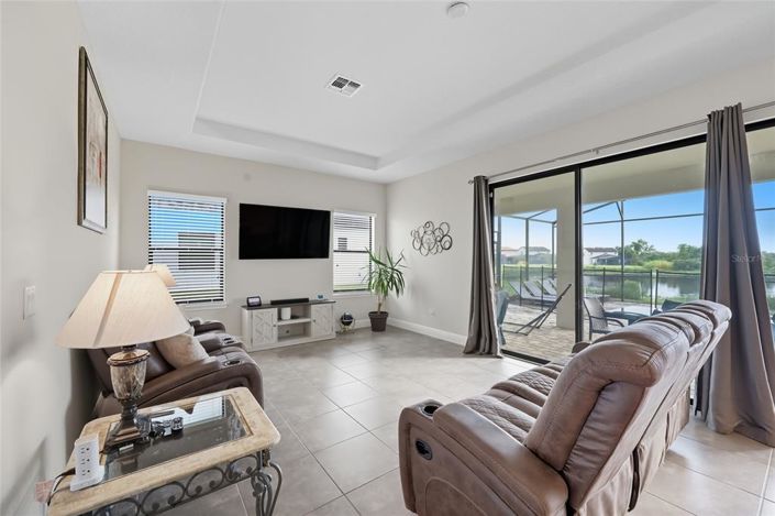 Image No.30-Propriété de 4 chambres à vendre à Haines City