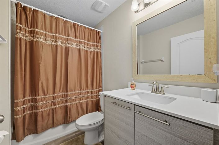 Image No.42-Propriété de 4 chambres à vendre à Haines City