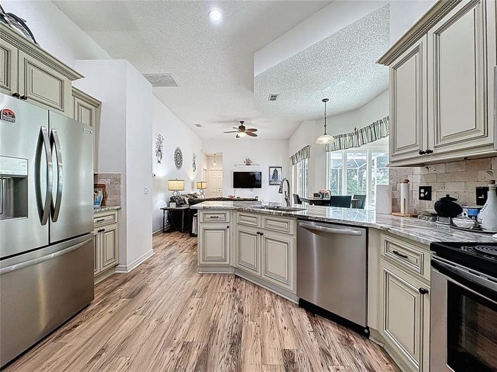 Image No.15-Propriété de 4 chambres à vendre à Haines City