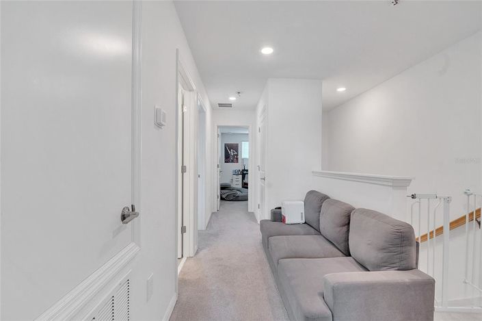 Image No.26-3 Bed Townhouse for sale