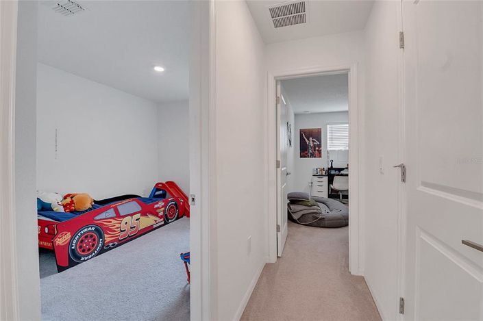 Image No.29-3 Bed Townhouse for sale