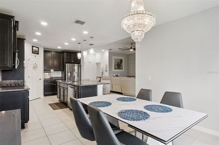 Image No.10-Propriété de 4 chambres à vendre à Kissimmee