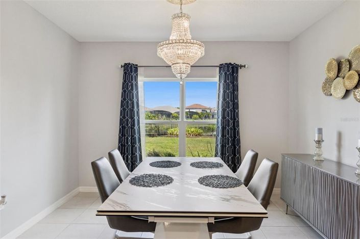 Image No.12-Propriété de 4 chambres à vendre à Kissimmee