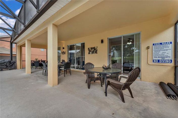 Image No.9-7 Bed Property for sale