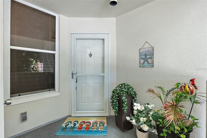 Image No.2-2 Bed Property for sale