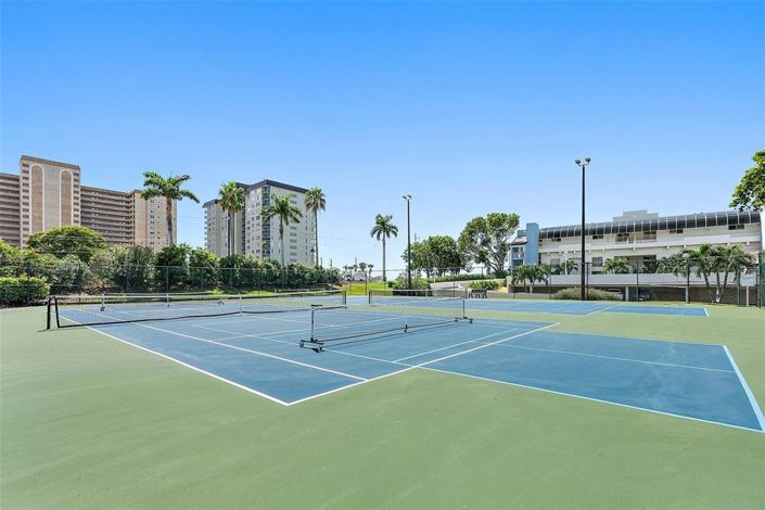 Image No.29-2 Bed Property for sale