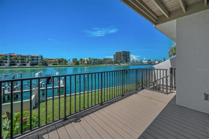 Image No.24-3 Bed Property for sale