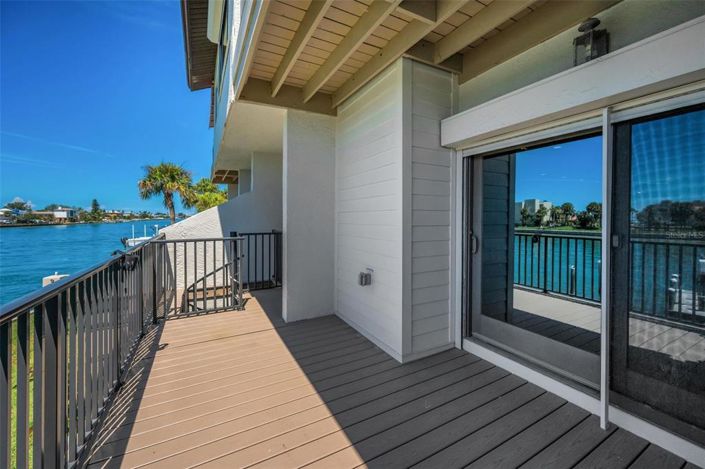 Image No.25-3 Bed Property for sale