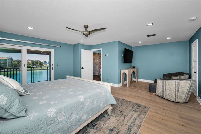 Image No.32-3 Bed Property for sale