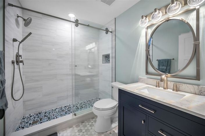 Image No.40-3 Bed Property for sale