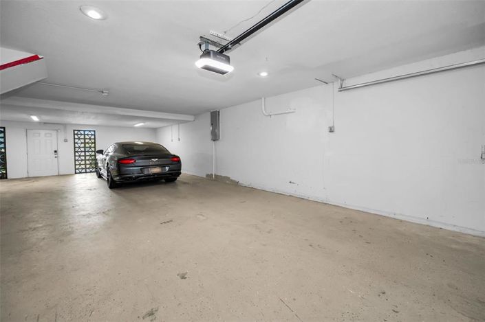 Image No.44-3 Bed Property for sale