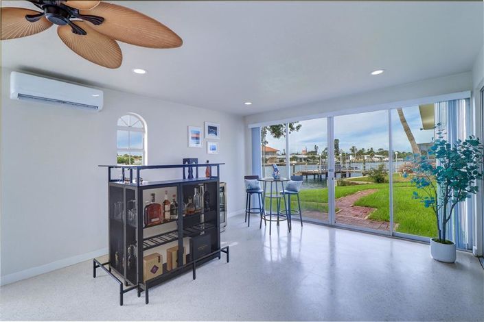 Image No.20-3 Bed Property for sale