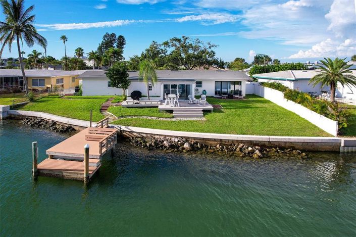 Image No.22-3 Bed Property for sale