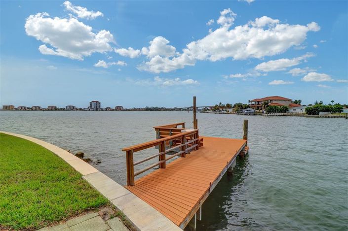 Image No.30-3 Bed Property for sale