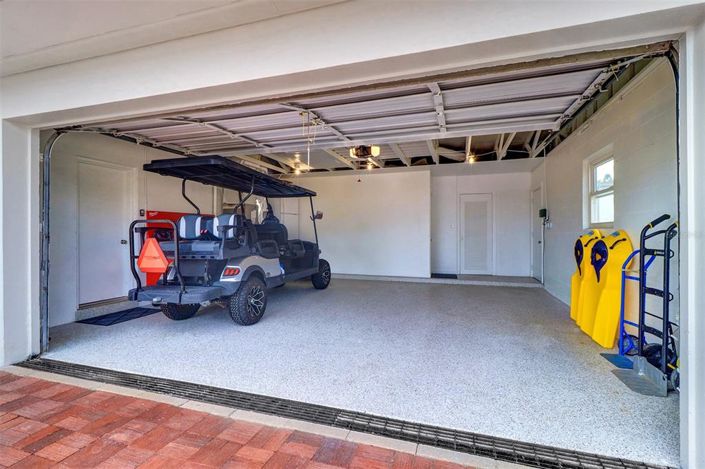 Image No.36-3 Bed Property for sale