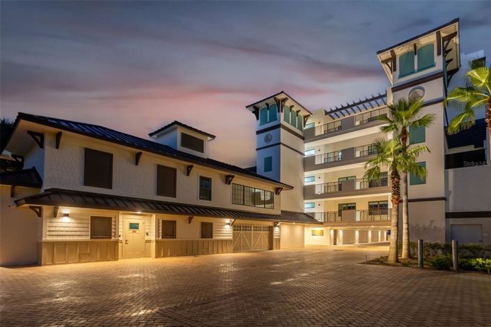 Image No.2-Propriété de 4 chambres à vendre à Floride