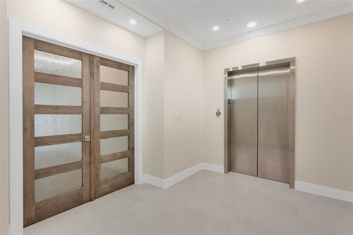 Image No.4-Propriété de 4 chambres à vendre à Floride