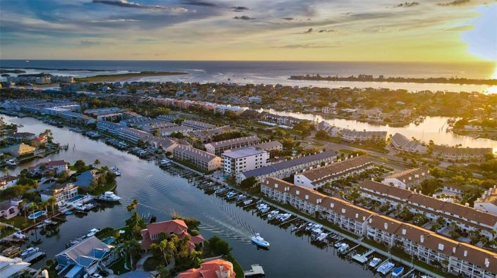 Image No.87-Propriété de 4 chambres à vendre à Floride
