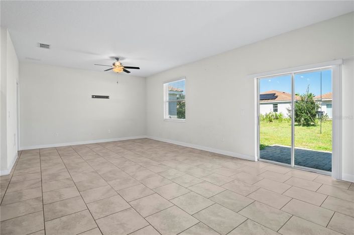 Image No.13-3 Bed Property for sale