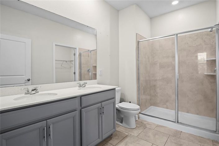 Image No.20-3 Bed Property for sale